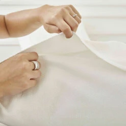 Protège Oreiller Tissu Coolmax® Anti-transpirant Et Respirant Qualité Hôtellerie De Luxe -Lematelas Soldes Boutique 3377720101872 po marin coolmax 65x65cm visuel 4