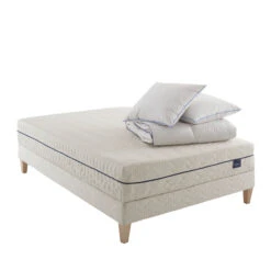 Ensemble Matelas Naturel Ressorts Et Latex Naturel, Sommier, Pieds, Couette Et Oreiller Aube 600 - SOMEO