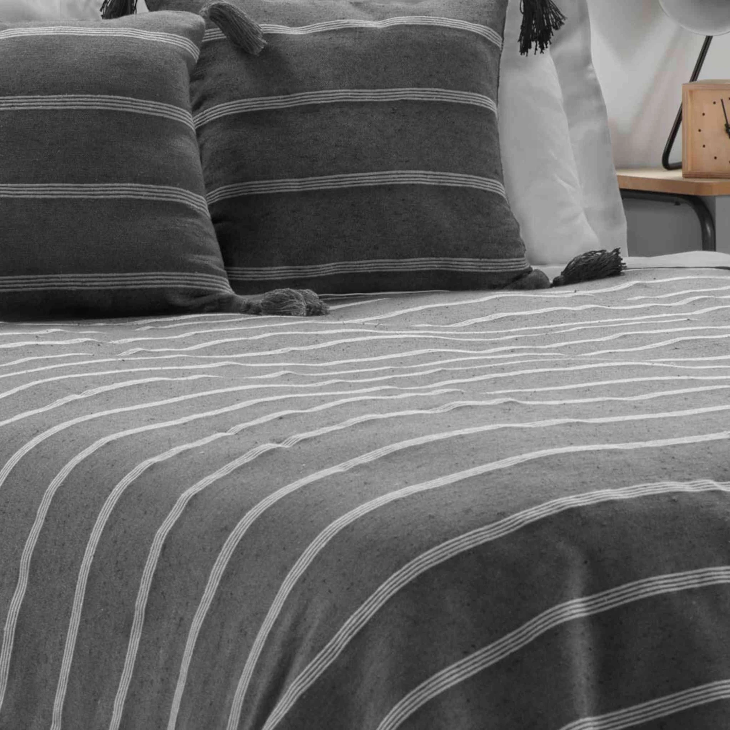 Couvre-lit Coton Jacquard Jakady Anthracite 2 Couvre-lit Coton Jacquard Jakady Anthracite – Image 2