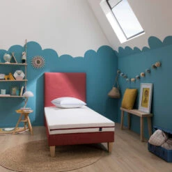 Ensemble Matelas Junior 100% Latex, Sommier, Pieds Et Tête De Lit Crépuscule 200 - SOMEO -Lematelas Soldes Boutique crepuscule 200 ambiance 2