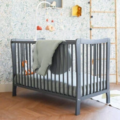Lit Bébé En Bois Massif Anthracite Avec Sommier Réglable En Hauteur 60x120