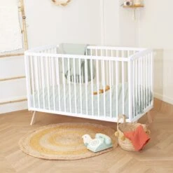Lit Bébé En Bois Massif Blanc Avec Sommier Réglable En Hauteur 60x120 -Lematelas Soldes Boutique lit theresa 3 4 ambiance 1