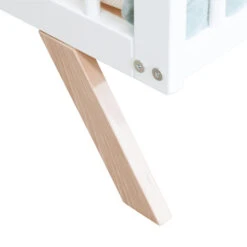 Lit Bébé En Bois Massif Blanc Avec Sommier Réglable En Hauteur 60x120 -Lematelas Soldes Boutique lit theresa zoom pied fond blanc