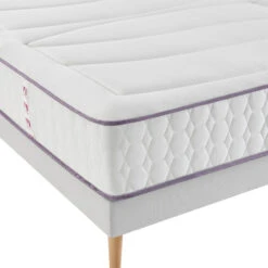 Matelas Merinos Ressorts Ensachés Et Mémoire De Forme Beauty Bed -Lematelas Soldes Boutique mat beauty bed zoom angle face fond blanc