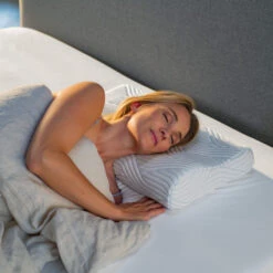 Oreiller Tempur Original SmartCool -Lematelas Soldes Boutique oreiller tempur original smartcool ambiance 2