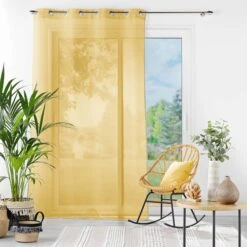 Voilage à œillets Louise 140x240 10 Voilage à œillets Louise 140x240 -Lematelas Soldes Boutique panneau a oeillets louise miel ambiance 1