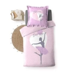 Parure De Lit Enfant Dancing 140x200 -Lematelas Soldes Boutique parure de lit dancing vue dessus fond blanc