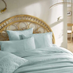 Parure De Lit 100% Coton Broderie Anglaise 12 Parure De Lit 100% Coton Broderie Anglaise -Lematelas Soldes Boutique parure de lit jeanne bleu craie zoom 3