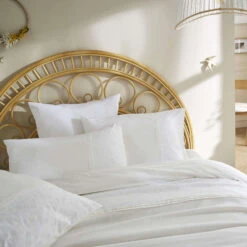 Parure De Lit 100% Coton Broderie Anglaise 13 Parure De Lit 100% Coton Broderie Anglaise -Lematelas Soldes Boutique parure de lit jeanne coco zoom 3