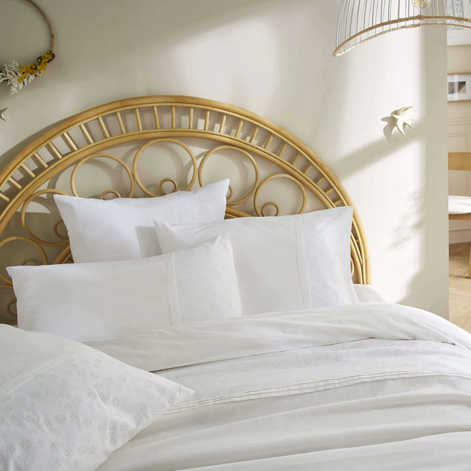 Parure De Lit 100% Coton Broderie Anglaise 6 Parure De Lit 100% Coton Broderie Anglaise – Image 6