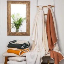 Plaid Double Gaze Sherpa 130x180 Cm 11 Plaid Double Gaze Sherpa 130x180 Cm -Lematelas Soldes Boutique plaid double gaz sherpa ambiance