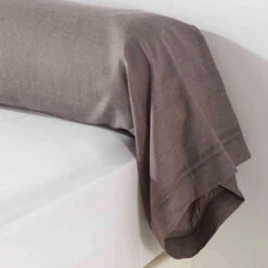 Taie De Traversin Polycoton Actually 140 Cm -Lematelas Soldes Boutique tt actually noisette noisette